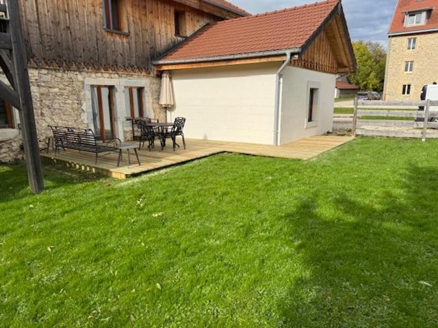 La Petite Marguerite Apartment Les Fourgs ภายนอก รูปภาพ